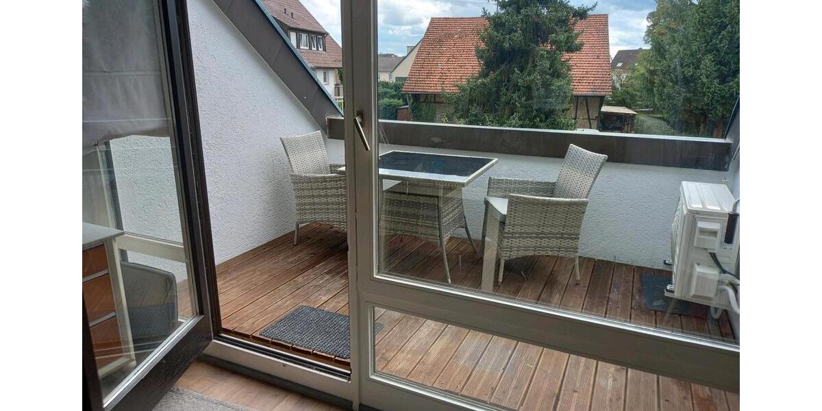 Dachgeschoßwohnung Ludwigsburg Oßweil - 3 Zimmer, 99 m&sup2;, 1.425&euro; | Angebot:27611632