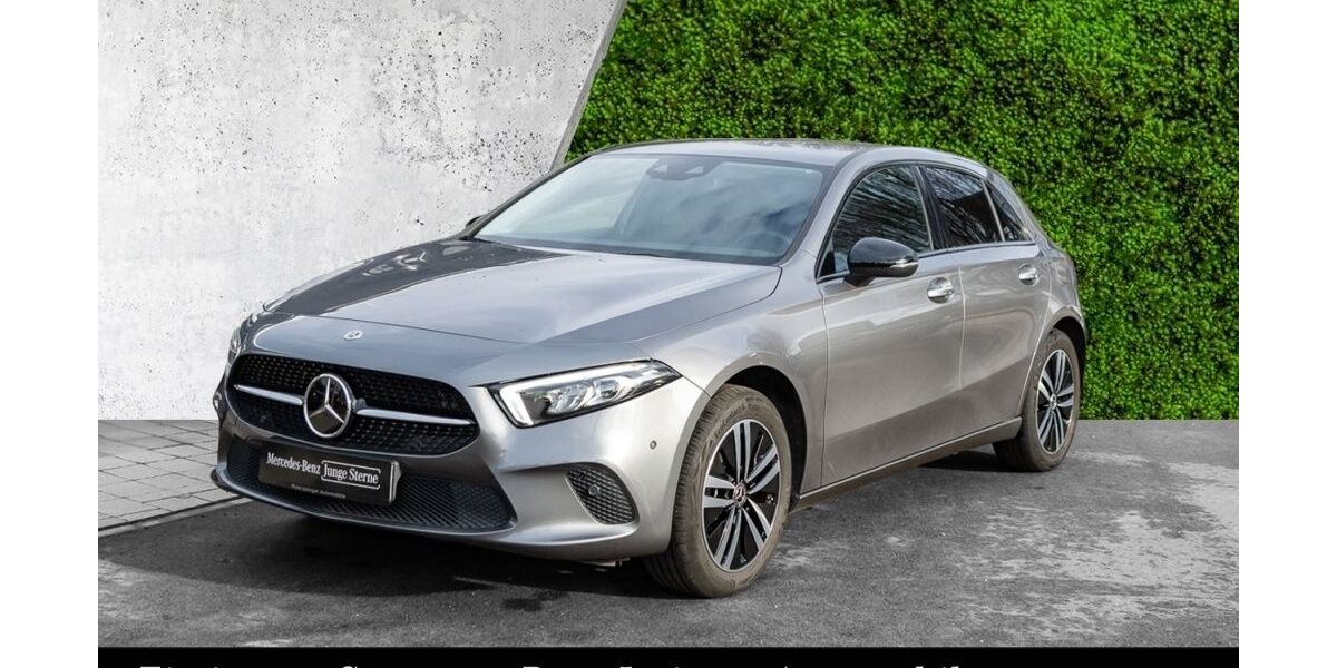 Mercedes-Benz A 250 33.309 km 27.980 &euro; Esslingen 73730