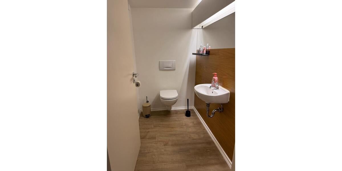 Dachgeschoßwohnung Stuttgart Stuttgart-Ost - 2 Zimmer, 45 m&sup2;, 950&euro; | Angebot:26101944