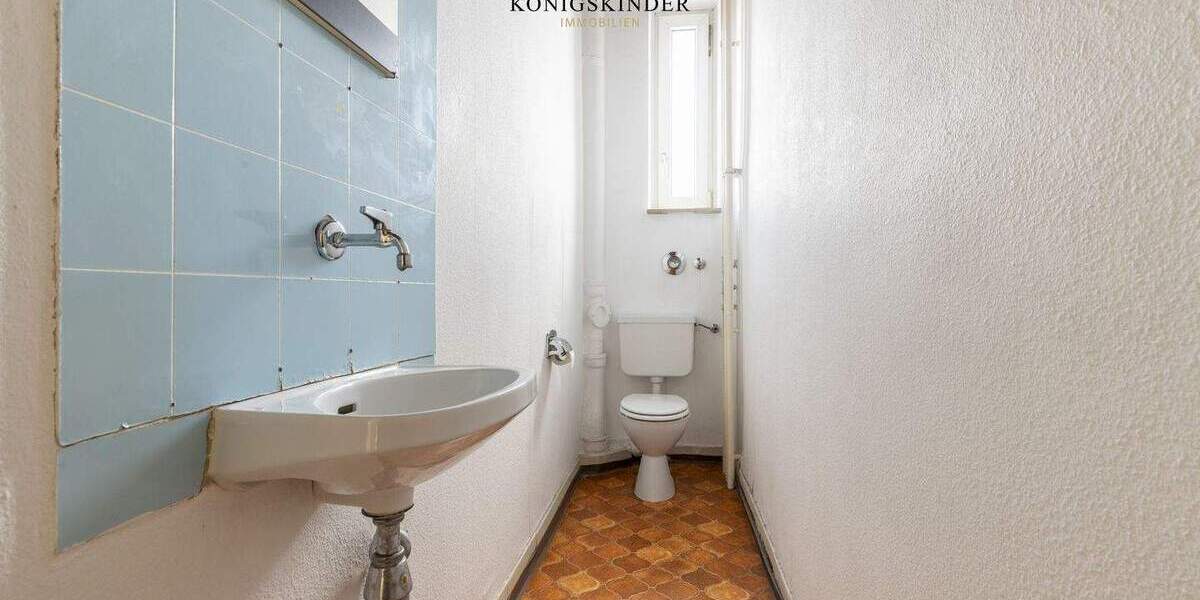 Etagenwohnung Stuttgart Mitte - 4 Zimmer, 129 m&sup2;, 560.000&euro; | Angebot:25732764