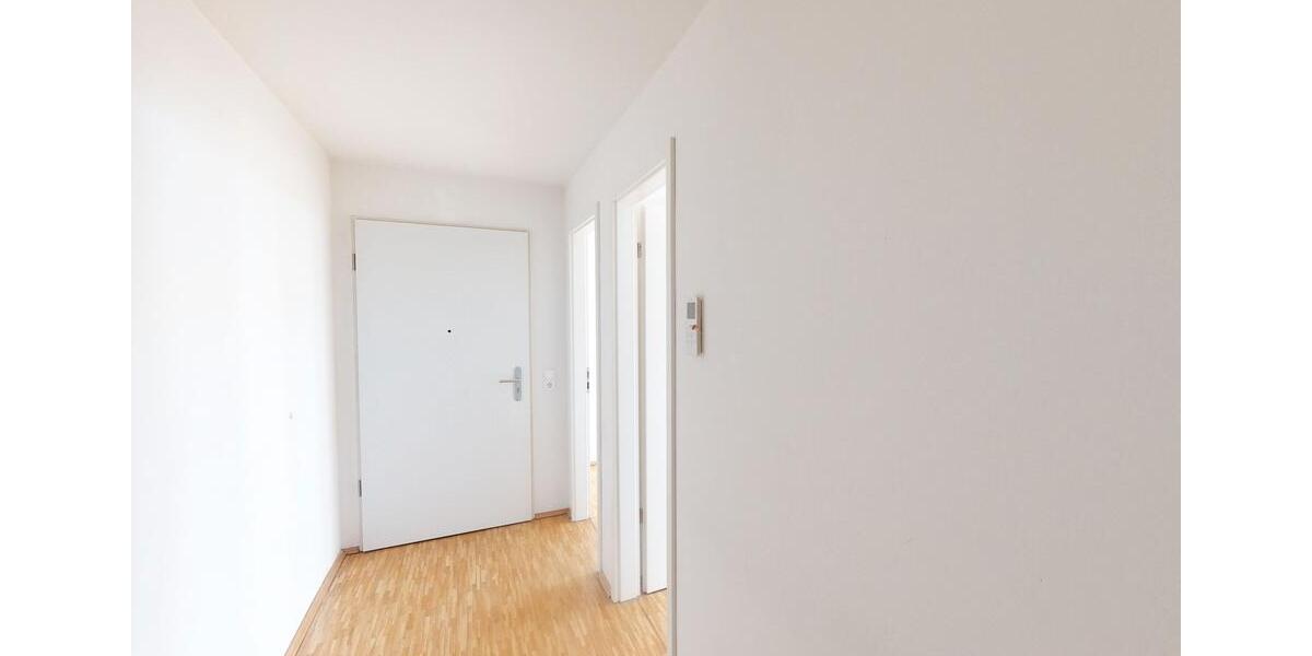 Erdgeschoßwohnung Böblingen - 4 Zimmer, 92 m&sup2;, 1.215&euro; | Angebot:25650502