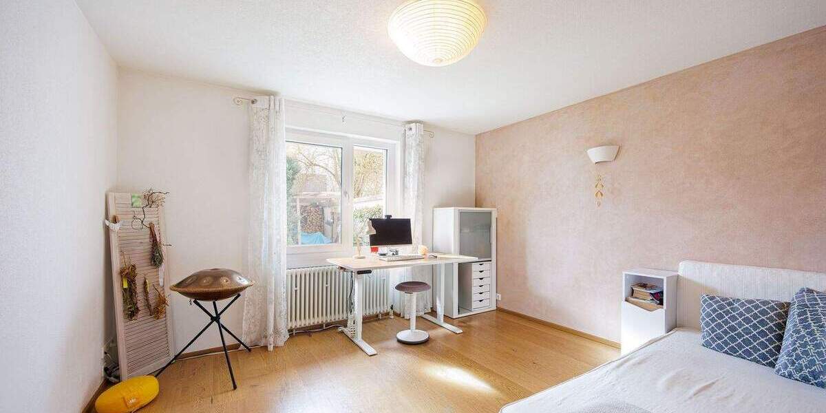 Bungalow Kornwestheim - 4 Zimmer, 113 m&sup2;, 649.000&euro; | Angebot:25742420