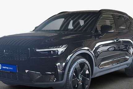 Volvo XC40 12.843 km 31.900 &euro; Stuttgart 70190