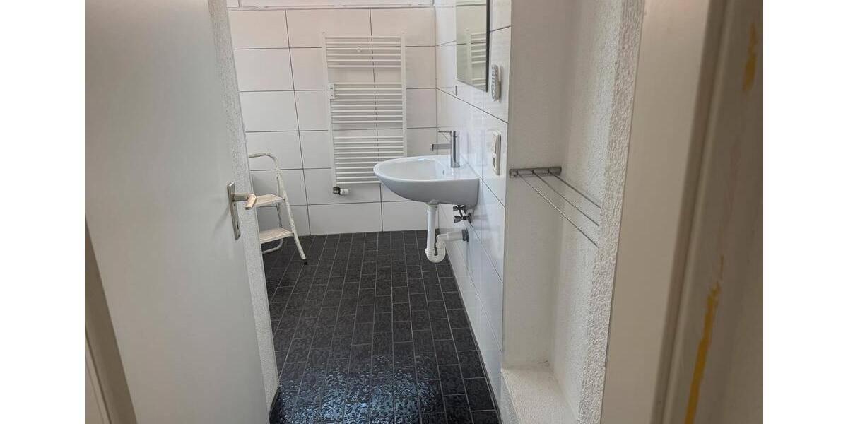 Etagenwohnung Göppingen - 3 Zimmer, 97 m&sup2;, 1.100&euro; | Angebot:25992467