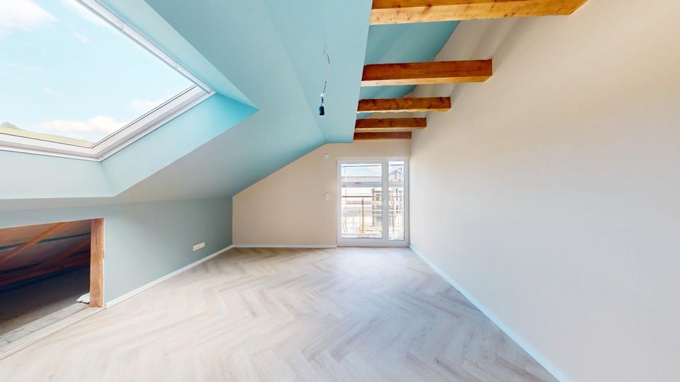 Dachgeschoßwohnung Weinstadt - 2.5 Zimmer, 60 m&sup2;, 1.190&euro; | Angebot:25812886