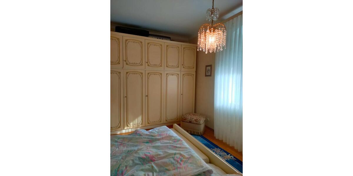 Etagenwohnung Backnang - 4 Zimmer, 100 m&sup2;, 1.250&euro; | Angebot:25165018