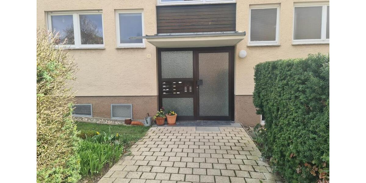 Etagenwohnung Stuttgart Feuerbach - 3.5 Zimmer, 86 m&sup2;, 385.000&euro; | Angebot:27261743