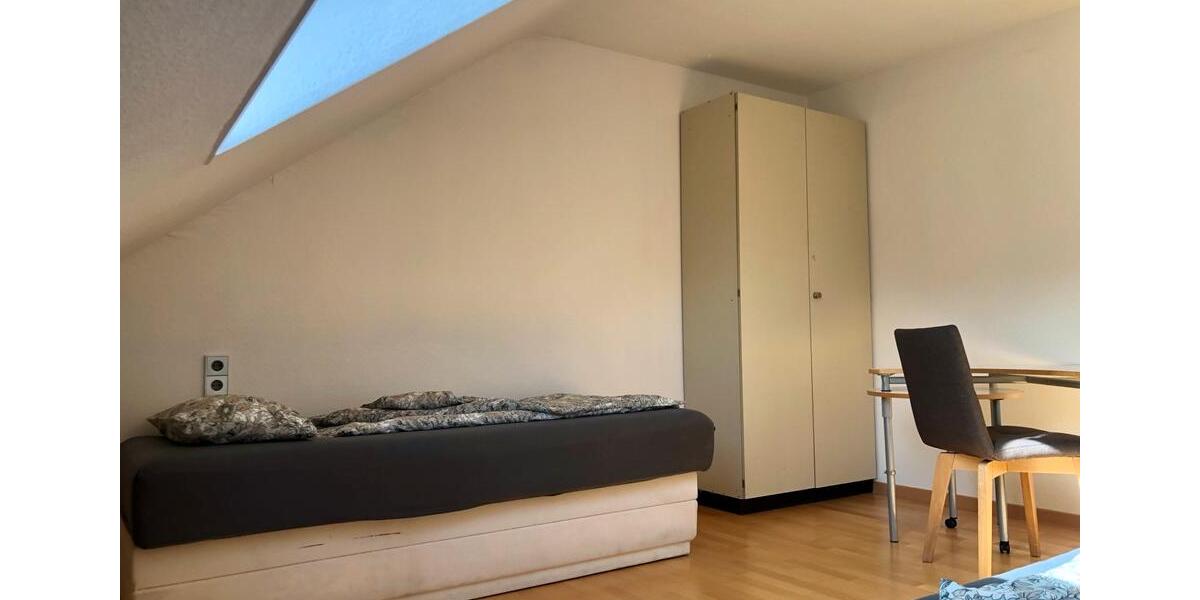 Dachgeschoßwohnung Filderstadt - 2 Zimmer, 43 m&sup2;, 229.000&euro; | Angebot:24021574