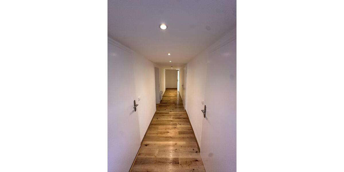 Dachgeschoßwohnung Welzheim - 4 Zimmer, 107 m&sup2;, 840&euro; | Angebot:25715185