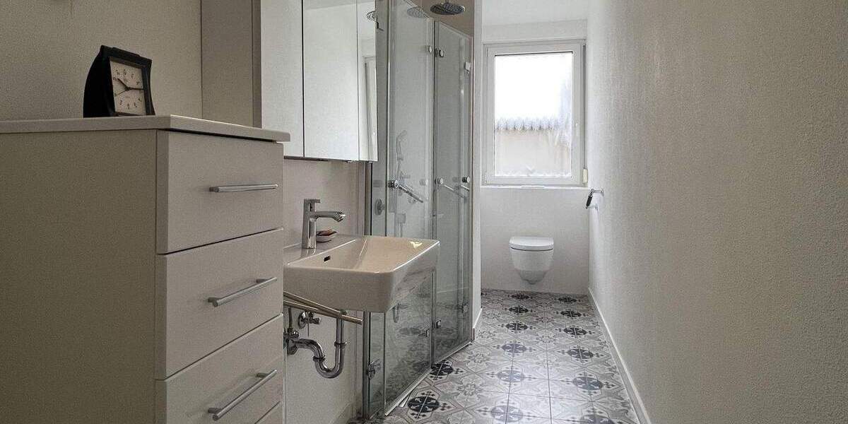 Mehrfamilienhaus, Wohnhaus Ludwigsburg Mitte - 1 Zimmer, 389 m&sup2;, 2.000.000&euro; | Angebot:25706120