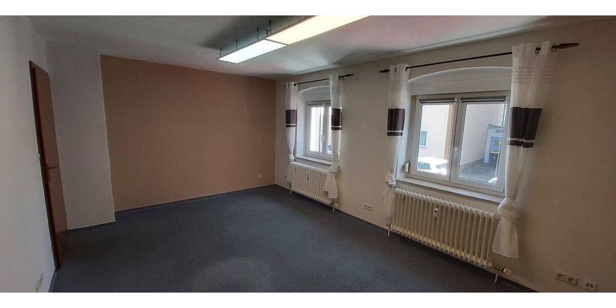 Etagenwohnung Kornwestheim - 3 Zimmer, 68 m&sup2;, 979&euro; | Angebot:26034292