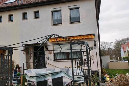 Haus Stuttgart Zuffenhausen - 4 Zimmer, 415.000&euro; | Angebot:21853628