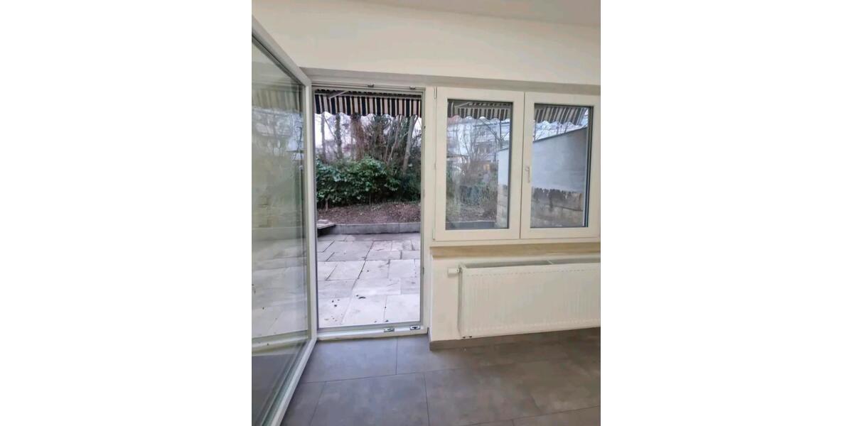 Erdgeschoßwohnung Kornwestheim - 3.5 Zimmer, 80 m&sup2;, 1.550&euro; | Angebot:27581950