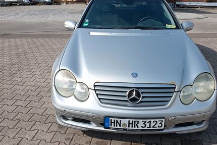 Mercedes-Benz CLC 200 220.500 km 1.500 &euro; Wüstenrot 71543