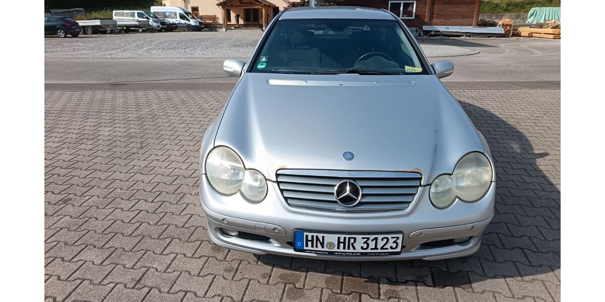 Mercedes-Benz CLC 200 220.500 km 1.500 &euro; Wüstenrot 71543