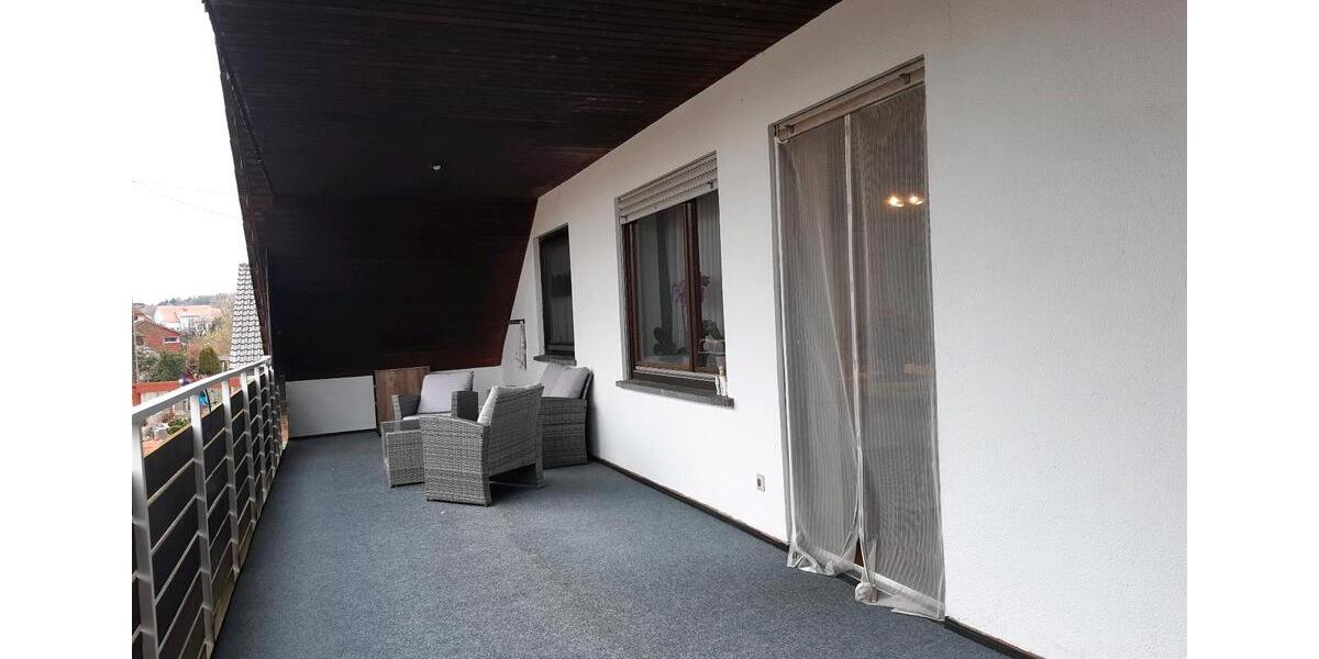 Dachgeschoßwohnung Walddorfhäslach - 5 Zimmer, 125 m&sup2;, 1.160&euro; | Angebot:25615150