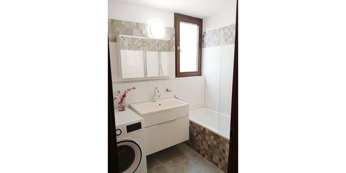 Etagenwohnung Gerlingen - 2 Zimmer, 73 m&sup2;, 309.000&euro; | Angebot:25992813