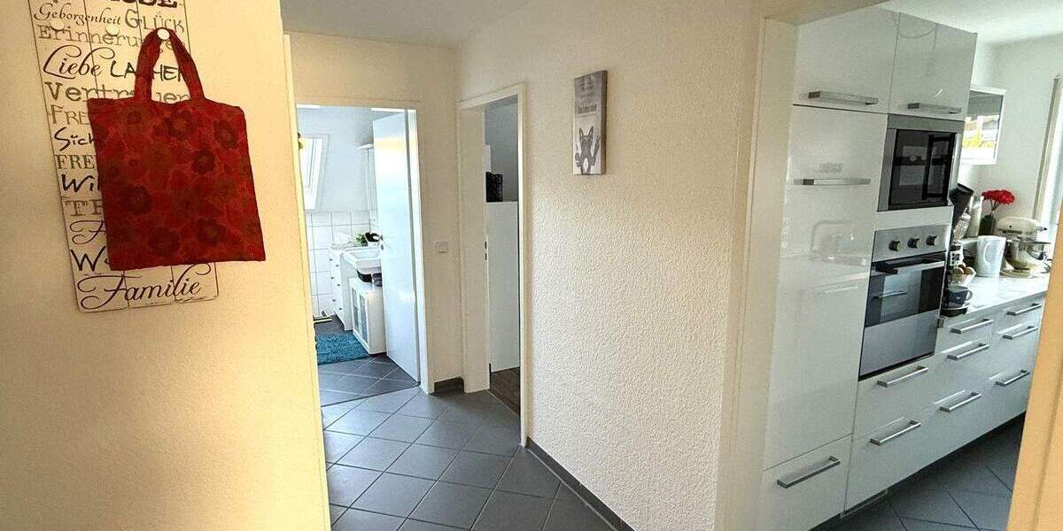 Etagenwohnung Schorndorf - 3 Zimmer, 53 m&sup2;, 195.000&euro; | Angebot:25698287