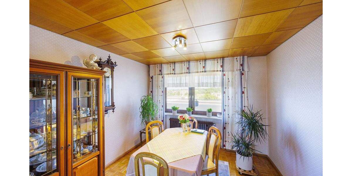 Etagenwohnung Bietigheim-Bissingen Bissingen - 3 Zimmer, 84 m&sup2;, 295.000&euro; | Angebot:25698008