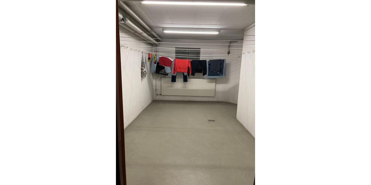 Erdgeschoßwohnung Stuttgart Botnang - 3.5 Zimmer, 87 m&sup2;, 1.300&euro; | Angebot:26660013
