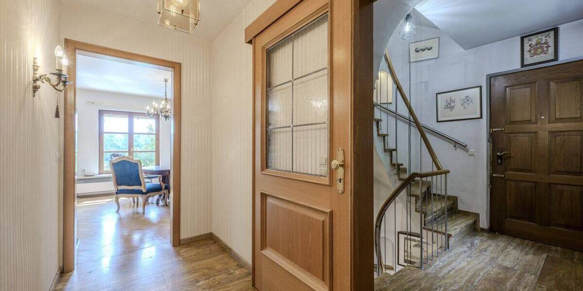 Einfamilienhaus Stuttgart Frauenkopf - 5 Zimmer, 231 m&sup2;, 1.490.000&euro; | Angebot:25745108