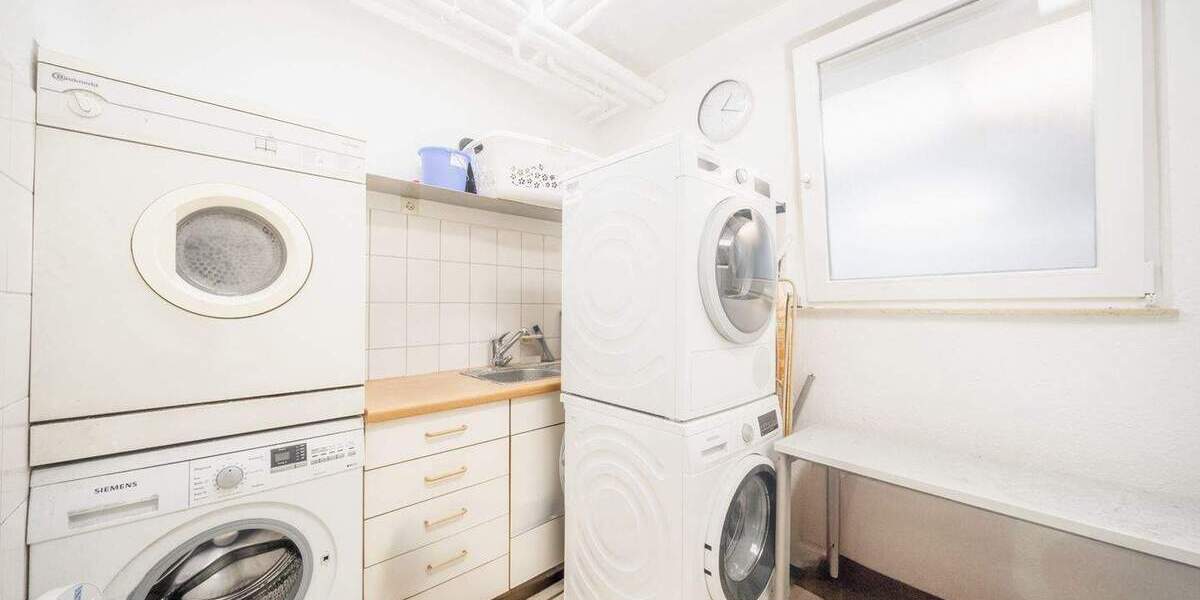 Mehrfamilienhaus, Wohnhaus Stuttgart Möhringen - 5 Zimmer, 158 m&sup2;, 595.000&euro; | Angebot:25685471