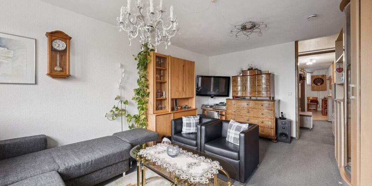 Etagenwohnung Ludwigsburg Eglosheim - 3 Zimmer, 64 m&sup2;, 218.000&euro; | Angebot:25802157