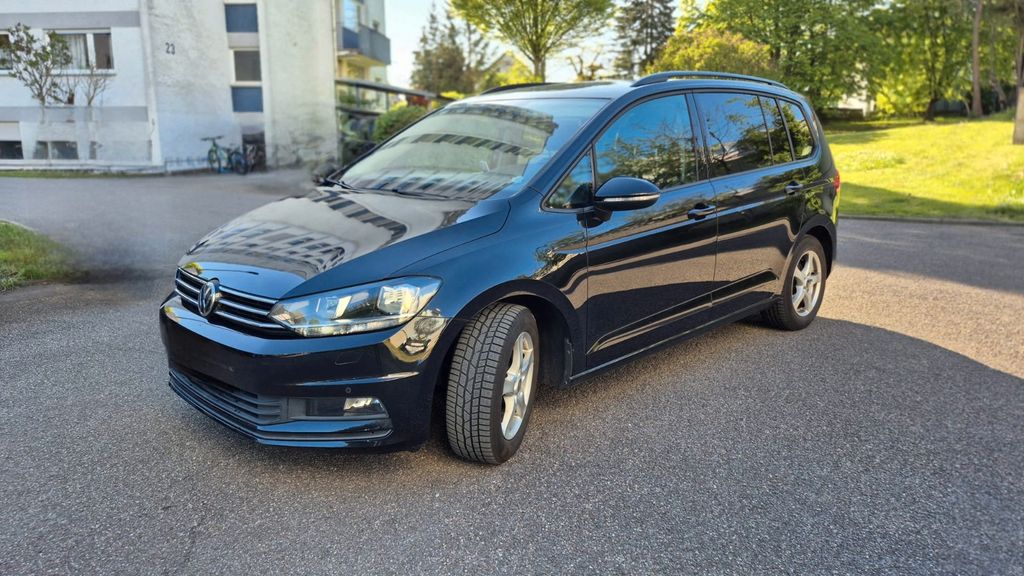 VW Touran 115.000 km 12.900 &euro; Leonberg 71229