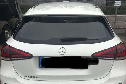 Mercedes-Benz 180 136.000 km 17.900 &euro; Ebersbach an der Fils 73061