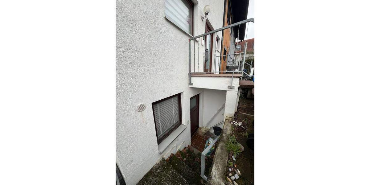 Reihenmittelhaus Albershausen - 6 Zimmer, 175 m&sup2;, 445.000&euro; | Angebot:25696188