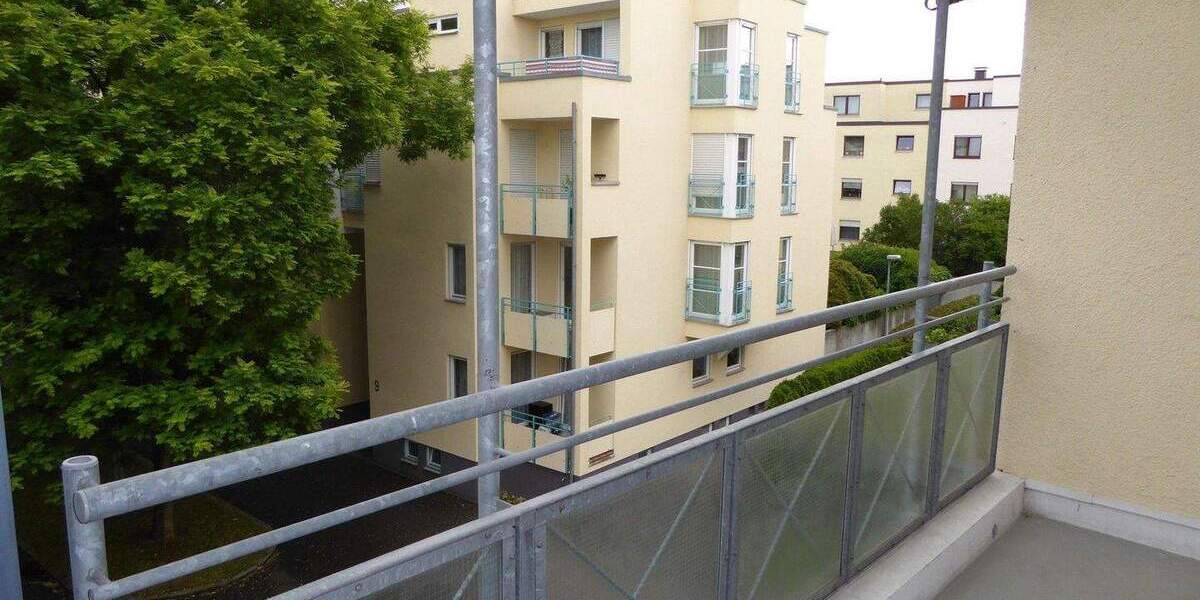 Etagenwohnung Fellbach-Schmiden Schmiden - 3 Zimmer, 77 m&sup2;, 385.000&euro; | Angebot:25806711