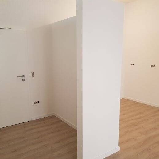 Etagenwohnung Vaihingen an der Enz - 3 Zimmer, 114 m&sup2;, 1.200&euro; | Angebot:25668025