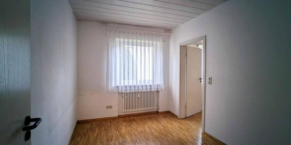 Etagenwohnung Kornwestheim - 3 Zimmer, 63 m&sup2;, 185.000&euro; | Angebot:26064711