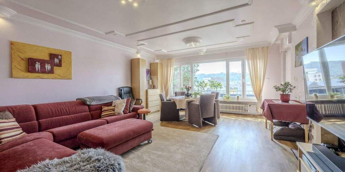 Etagenwohnung Esslingen am Neckar Stadtmitte - 4 Zimmer, 107 m&sup2;, 355.000&euro; | Angebot:25688088