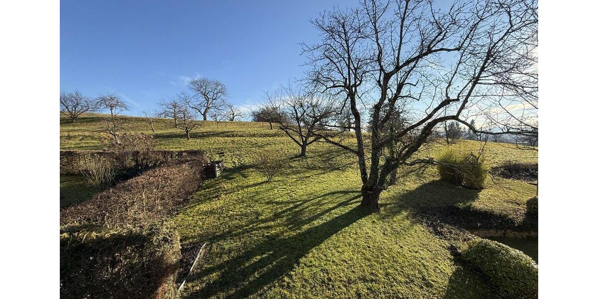 Einfamilienhaus Nürtingen - 5.5 Zimmer, 175 m&sup2;, 2.500&euro; | Angebot:24571134