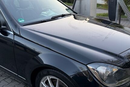 Mercedes-Benz 200 157.000 km 12.900 &euro; Ludwigsburg 71634