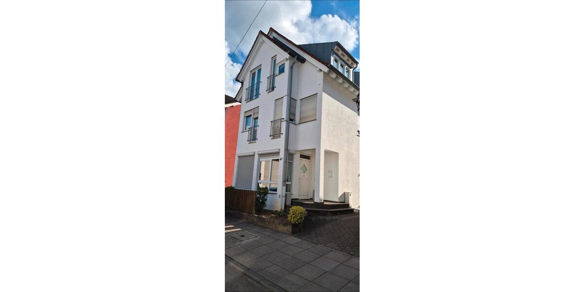 Dachgeschoßwohnung Stuttgart Neuwirtshaus - 2 Zimmer, 40 m&sup2;, 205.000&euro; | Angebot:26612764
