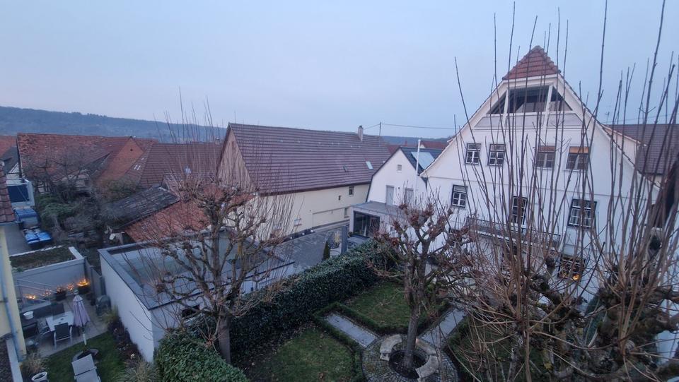 Dachgeschoßwohnung Leonberg - 4 Zimmer, 61 m&sup2;, 239.000&euro; | Angebot:25791428