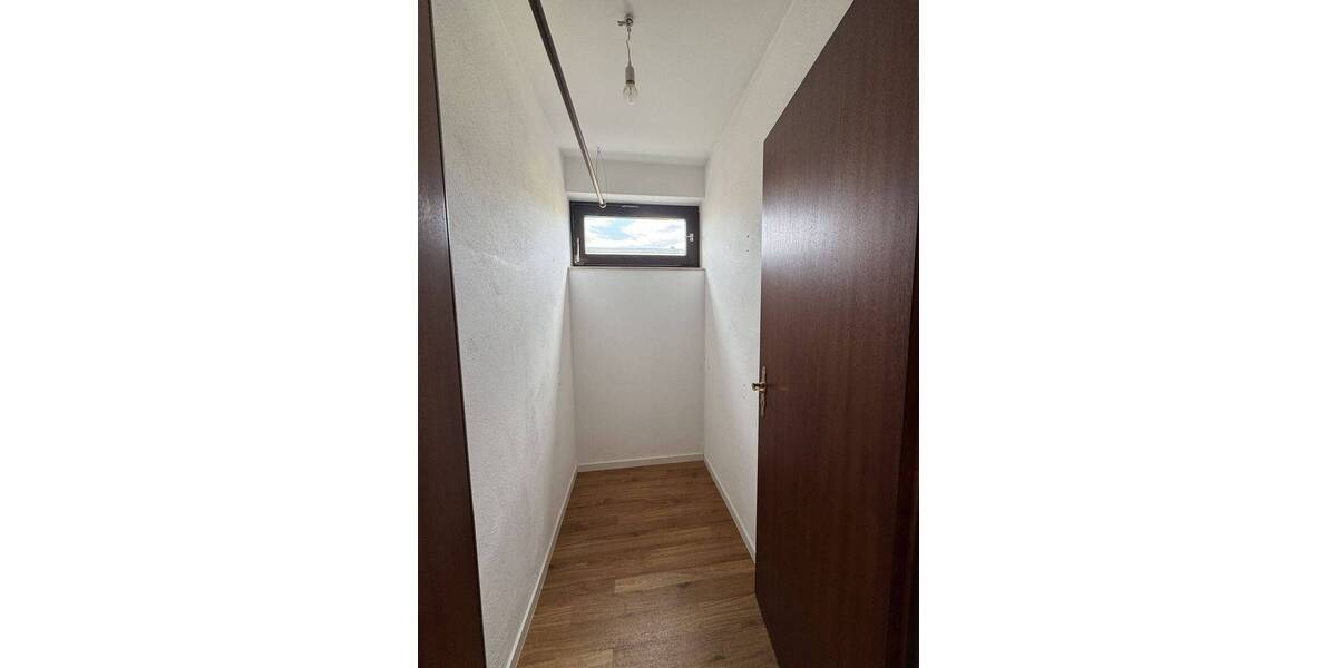 Doppelhaushälfte Kirchheim am Neckar - 5 Zimmer, 120 m&sup2;, 409.999&euro; | Angebot:25678438