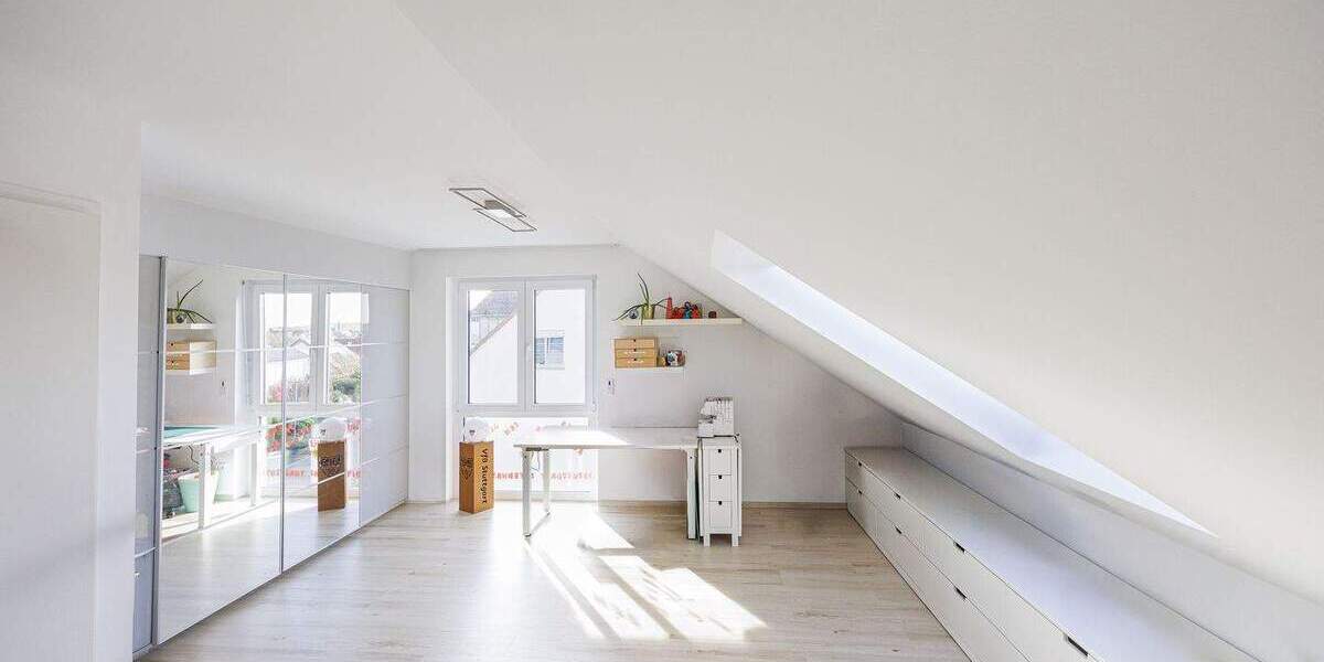 Einfamilienhaus Bönnigheim - 6 Zimmer, 150 m&sup2;, 699.000&euro; | Angebot:25697994