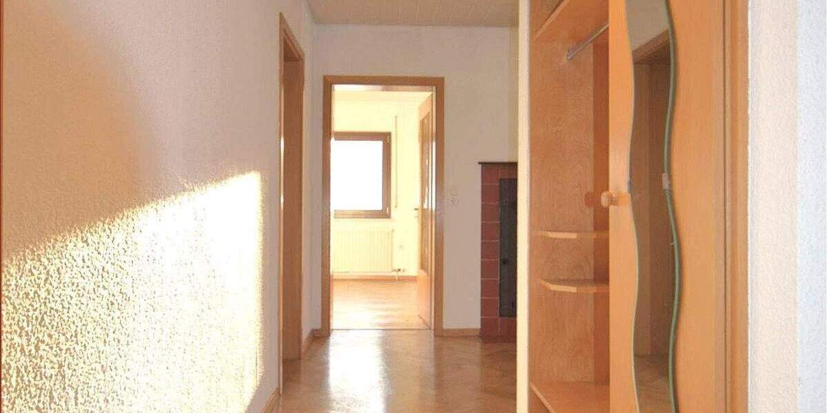 Einfamilienhaus Göppingen Bezgenriet - 6 Zimmer, 132 m&sup2;, 393.900&euro; | Angebot:25672855