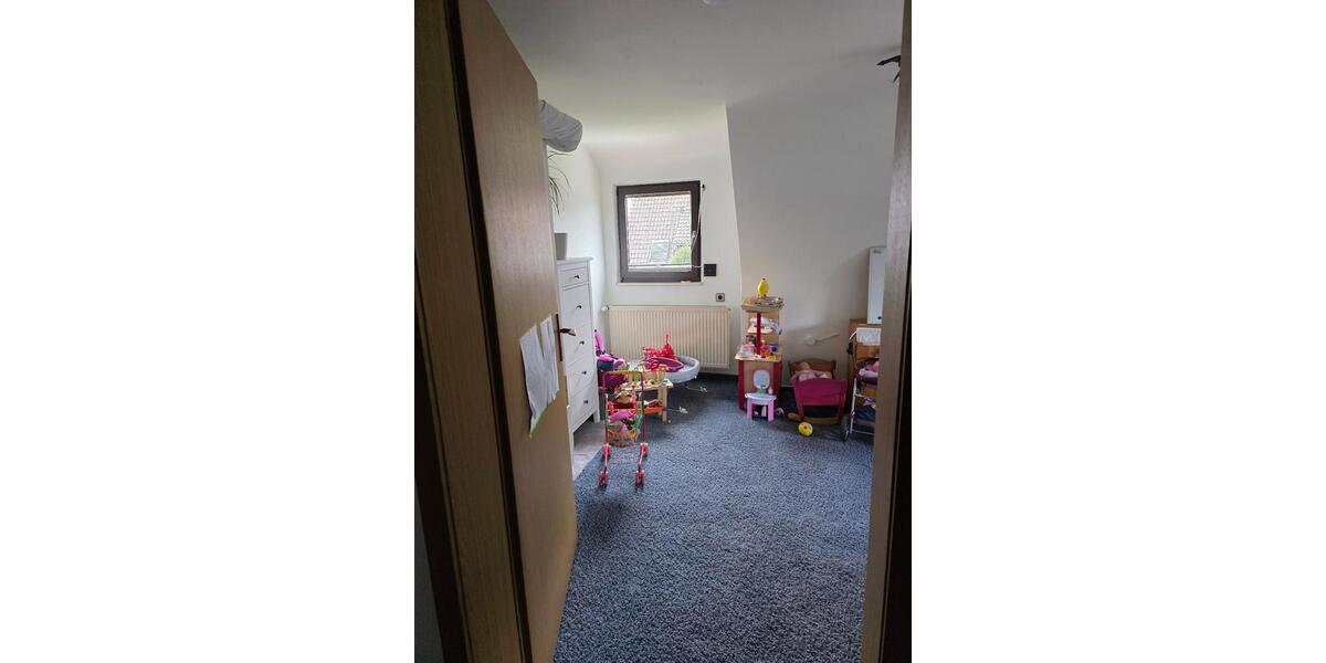 Etagenwohnung Ditzingen - 2 Zimmer, 110 m&sup2;, 1.100&euro; | Angebot:24988790