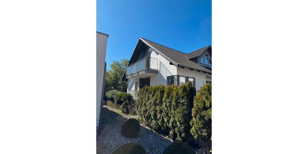 Einfamilienhaus Stuttgart Mühlhausen - 4 Zimmer, 160 m&sup2;, 390.000&euro; | Angebot:26071644