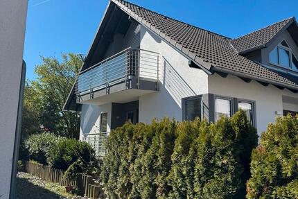 Haus Stuttgart Mühlhausen - 4 Zimmer, 160 m&sup2;, 390.000&euro; | Angebot:26071644