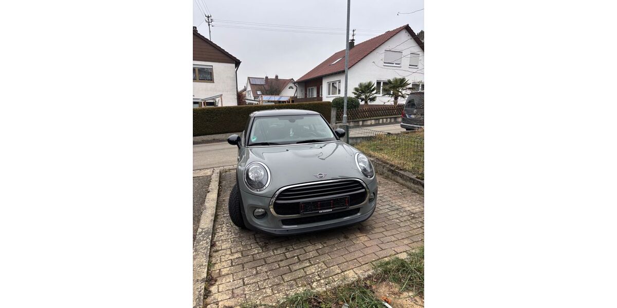 Mini Cooper 94.000 km 13.000 &euro; Notzingen 73274