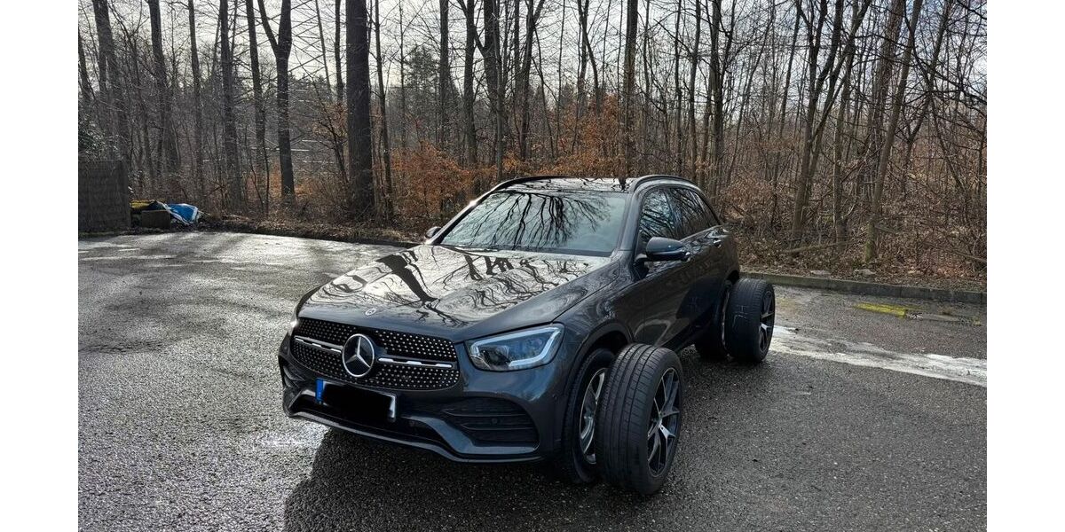 Mercedes-Benz GLC 400 147.000 km 35.900 &euro; Stuttgart 70190