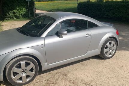Audi TT 204.000 km 3.700 &euro; Frickenhausen 72636