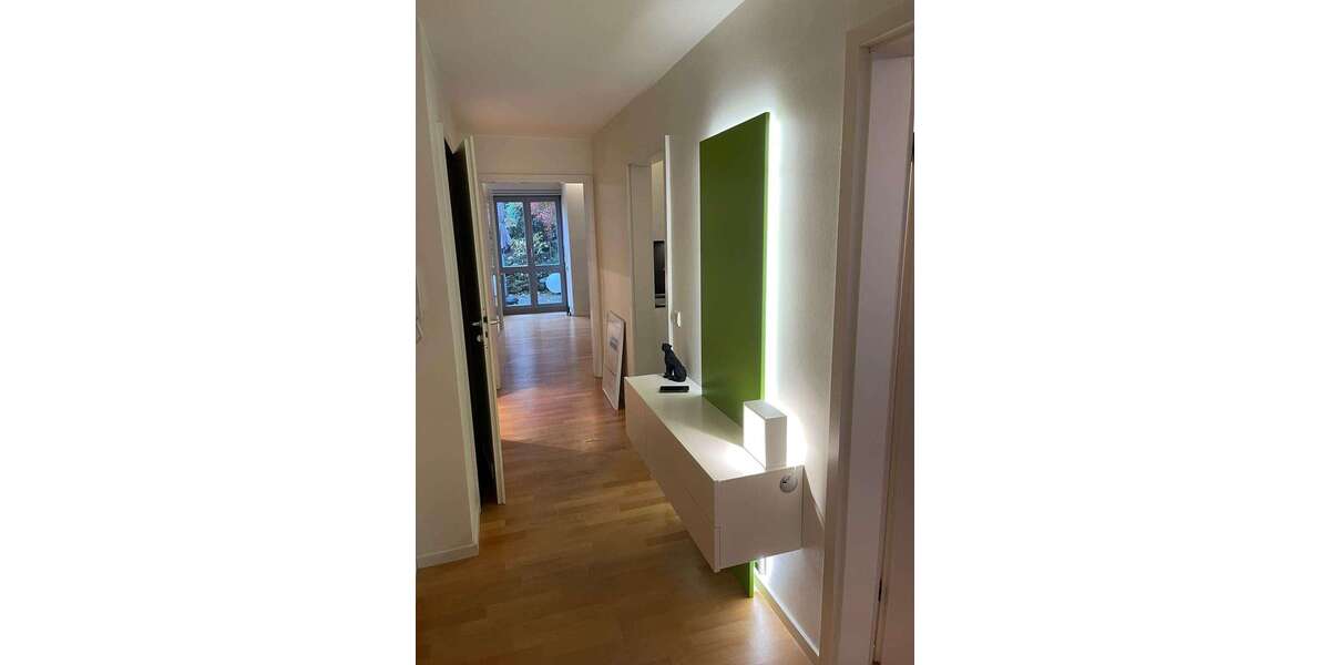 Etagenwohnung Stuttgart Rohracker - 3 Zimmer, 80 m&sup2;, 2.000&euro; | Angebot:24680031