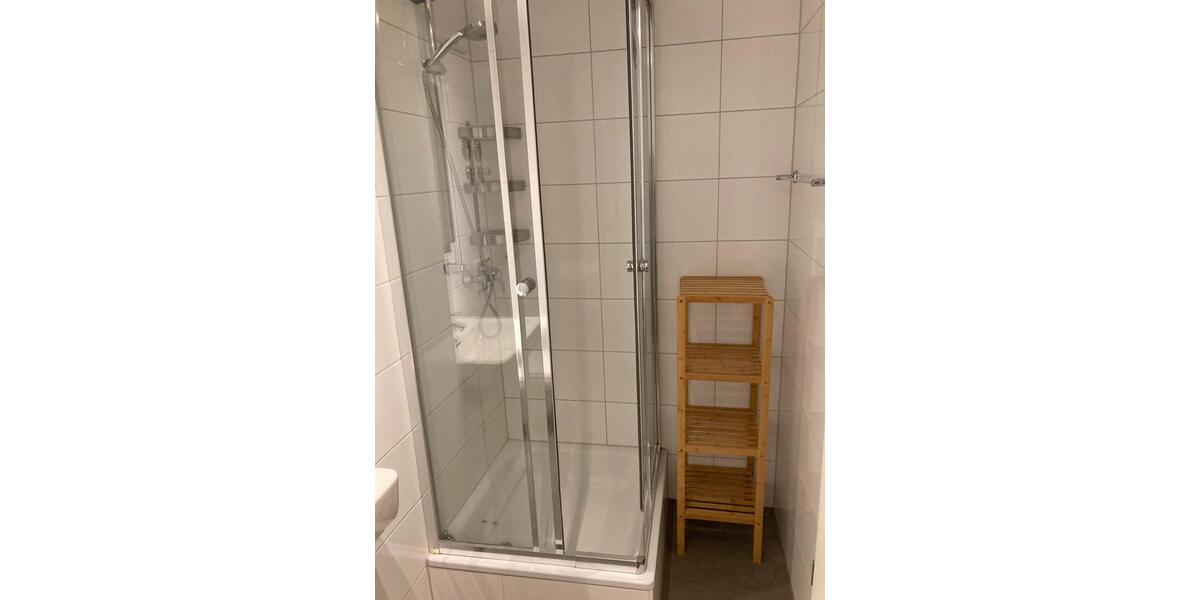 Erdgeschoßwohnung Ludwigsburg Eglosheim - 2 Zimmer, 52 m&sup2;, 900&euro; | Angebot:25962617