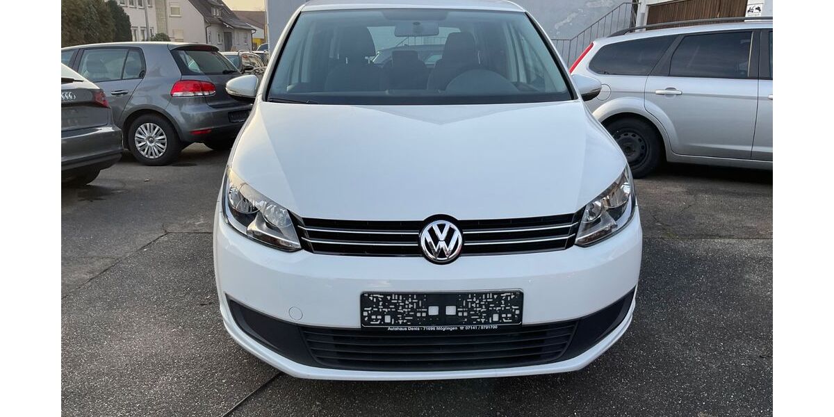 VW Touran 125.900 km 9.950 &euro; Möglingen 71696
